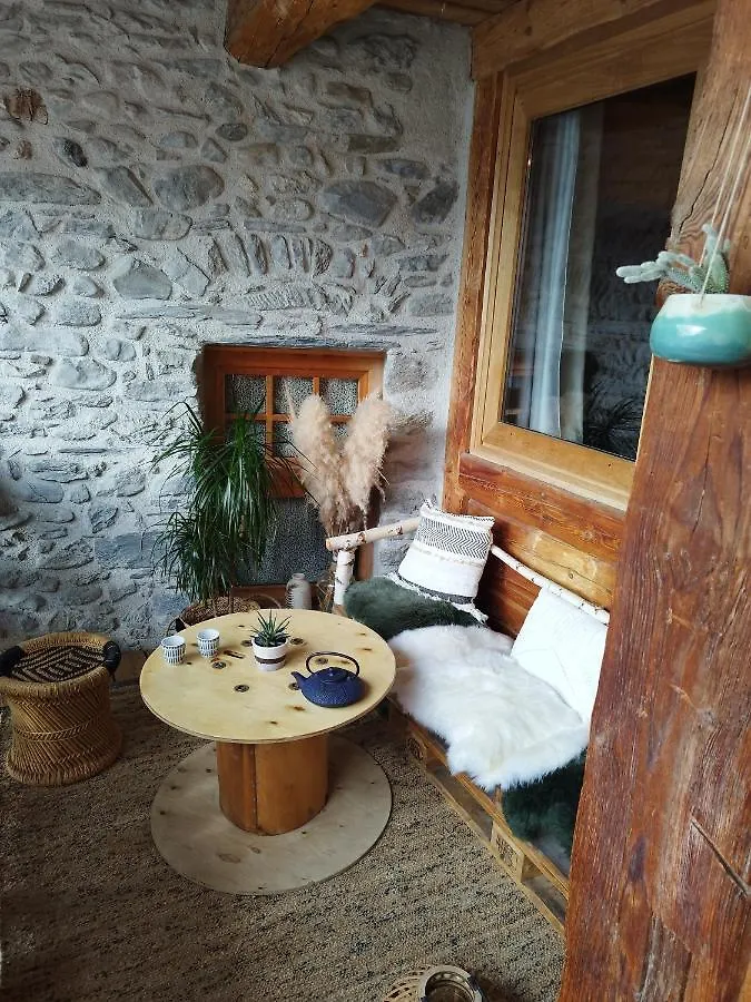 Joli Cocon Au Pied Des Montagnes Apartment La Cote-d'Aime 0*,  France